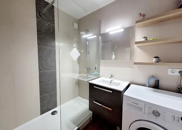 Apartament - T2 Moderne - Acces - Parking Prive - Fr-1-794-120 Canet-en-Roussillon
